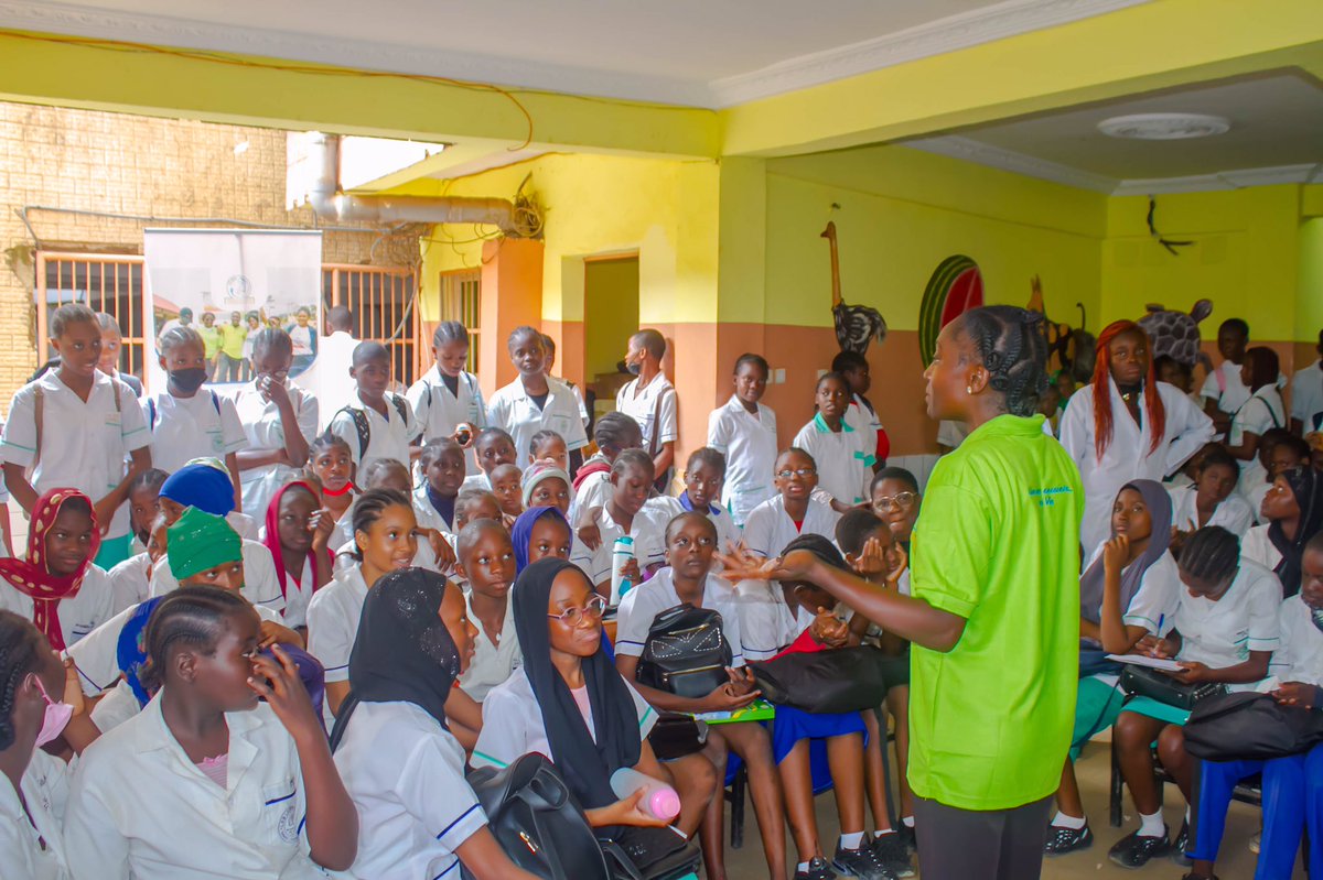 yeshealth1's tweet photo. On this #GirlsDay2023 YES HEALTH having called on @PlanCameroon stands alongside the girls of #IPBA to give voice to their voices to advance their sexual and reproductive rights

#IDG2023
#IPBA
#YALIChallengeChampions2021
#PLANInternationalCameroon
#YESHEALTH https://t.co/N3WrNUEAzj
