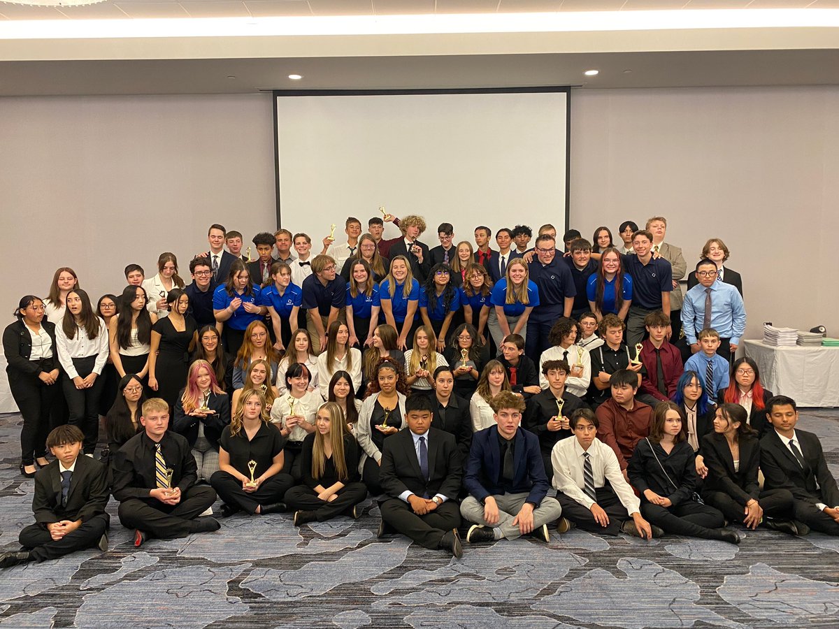 DECAMRHS's tweet photo. First DECA conference of the year is a success! Brought home some DECA 🏆! Congratulations to all students who participated! 🥇 https://t.co/MO5AjWkMvV