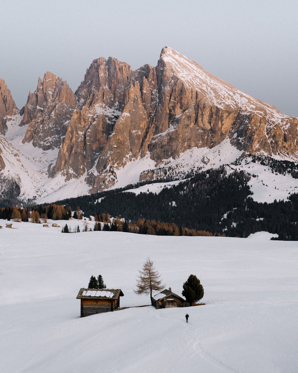 Every trail holds a new adventure, and I'm always up for the challenge. 🏞️🌟
#OutdoorBliss #OutdoorTrips #OutdoorWorld #OutdoorEscape #NatureInspiration