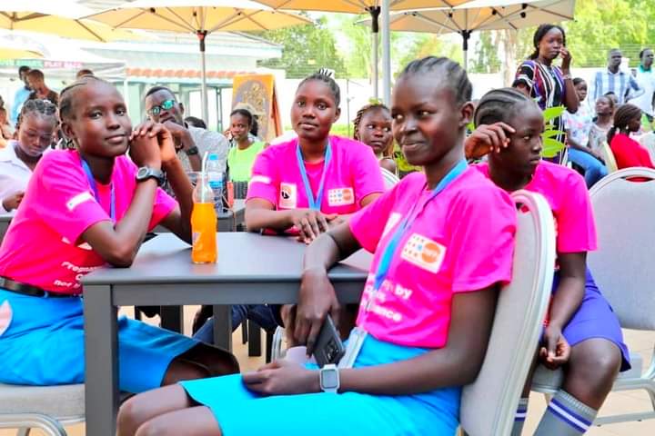 unfpayapss's tweet photo. Happy International Day of the Girl Child! we celebrate the strength, resilience, and potential of girls everywhere. Let's stand together to ensure every girl can fulfill her dreams and reach her full potential.
@OlajideDemola @UNFPASouthSudan
 #DayOfTheGirl #IDG2023 https://t.co/GhY7341DNu