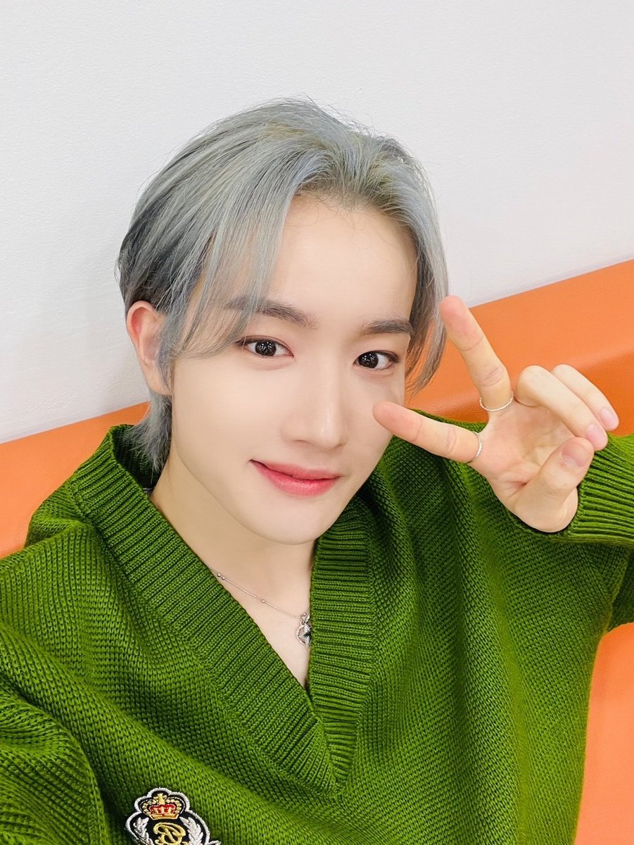 hyukbra's tweet photo. 📷 | #TEMPIC  ▪︎ 11.10.23  – Publicação no Twitter do Tempest (@TPST__official) com o Hyuk 🐶

🖤 Hyuk de hoje 🤍

#HYUK #혁 #구본혁 #TEMPEST #TPST #템페스트
@TPST__official @TPST_twt https://t.co/VSz7Tnh8EM