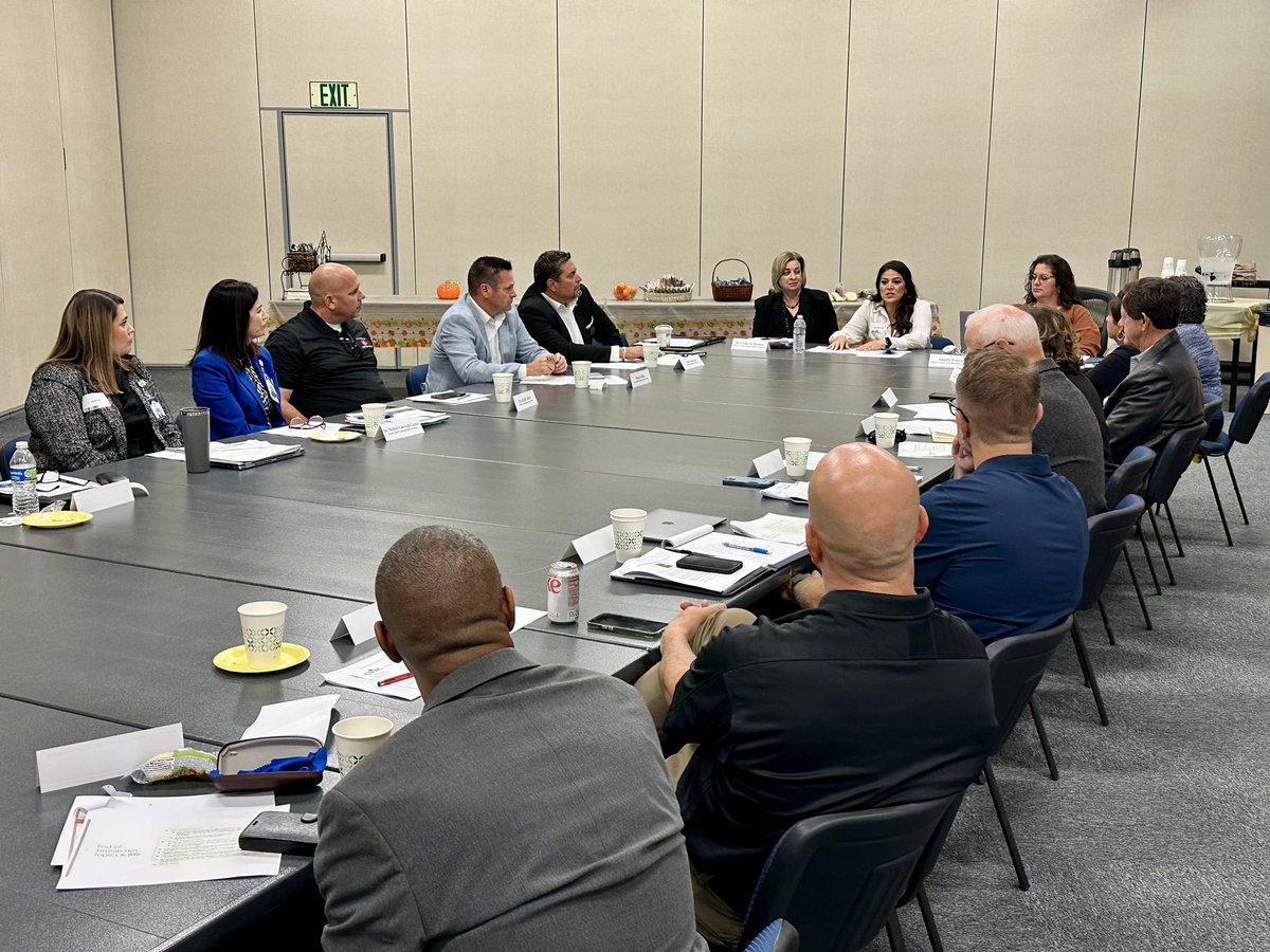 AsmSoria's tweet photo. Had a productive conversation with education leaders from several Central Valley counties about TK-12 education needs and priorities in our rural and suburban communities. I’m committed to making sure our Central Valley students get their fair share of resources. #AD27 #CaLeg https://t.co/uz49pp3Jgw