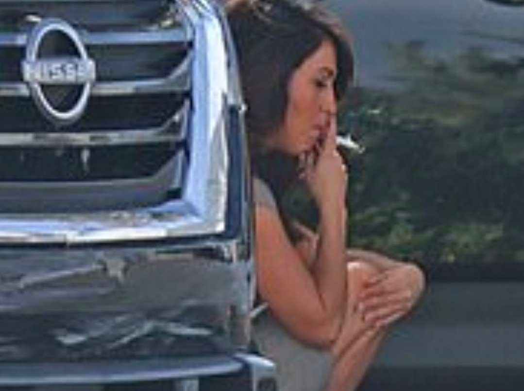 theliamnissan's tweet photo. Hey Lauren Boebert, please take your squat-break behind someone else's Nissan Titan https://t.co/ZSYKeAJLpe