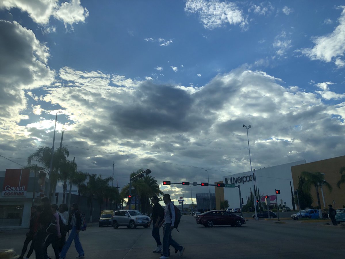 alesa0519's tweet photo. Atardecer de octubre en Durango https://t.co/bilTIX6XBZ
