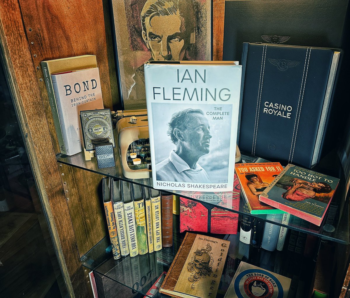 Paul Michael Kane (@pmkane_19) on Twitter photo A welcome addition to my Fleming/Bond library …. I couldn’t wait for the March ‘24 release here in the states so I got a UK copy! Can’t wait to dive into this one!! <a href="/dolphinsands/">Nicholas Shakespeare</a> A welcome addition to my Fleming/Bond library …. I couldn’t wait for the March ‘24 release here in the states so I got a UK copy! Can’t wait to dive into this one!! <a href="/dolphinsands/">Nicholas Shakespeare</a>