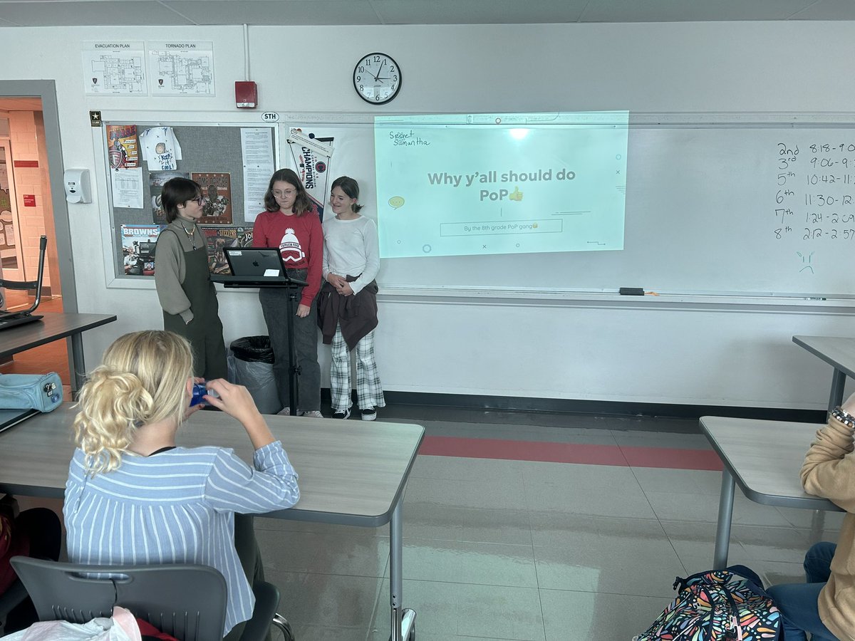 ChevalierFPCS's tweet photo. 📝 Watch out world! Our 8th-grade Power of the Pen writers are taking the 7th graders under their wing with an epic crash course! ✍️🚀 #WritingWizards #MentorshipMagic https://t.co/3DONRb4QLL