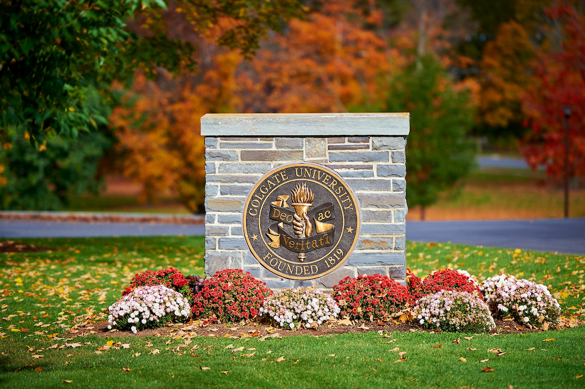 A message sent to our campus community earlier today regarding the crisis in the Middle East: bit.ly/3twd7k4