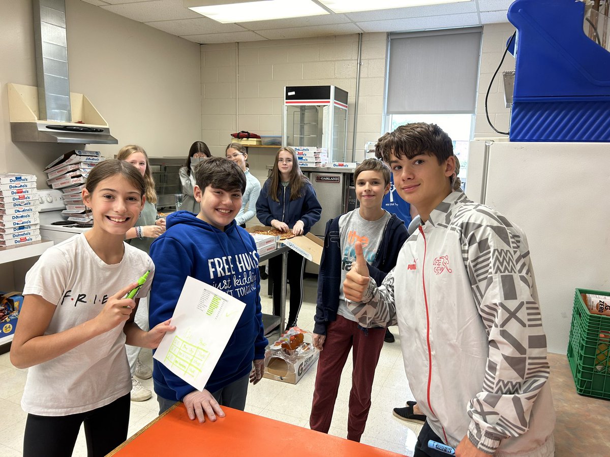 We’d be lost without the help of our fabulous Ambassadors <a href="/FrankRyanOCSB/">Frank Ryan Catholic Intermediate School</a> Thank you for all that you do… pizza days just couldn’t happen without you 💙 #ocsbBeCommunity
