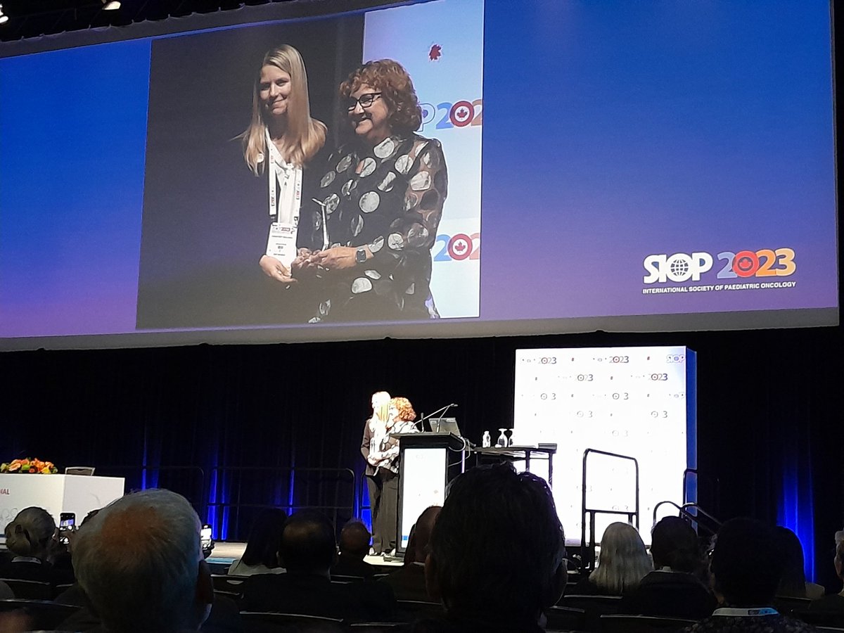 Fantastic to see Linda Abramovitz receive the Nursing Leadership Award #SIOP2023 Thank you Linda for all that you do to advocate for #Nursing in #PaediatricOncology & for the mentorship offered to many