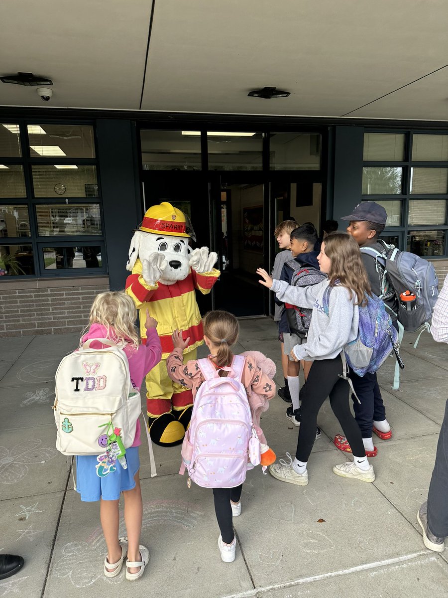 Parmenter Elementary (@parmenterschool) on Twitter photo So lucky to have the Franklin Fire Department back into schools for their Fire Safety assembly! Firefighters Doug, Kristin and Matt were amazing! Thank you <a href="/FranklinFire/">Franklin Fire Department, Franklin, TN</a> ! So lucky to have the Franklin Fire Department back into schools for their Fire Safety assembly! Firefighters Doug, Kristin and Matt were amazing! Thank you <a href="/FranklinFire/">Franklin Fire Department, Franklin, TN</a> !