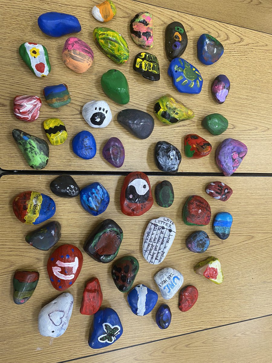 So much fun today hiding these Frederick Rocks painted by @fcpsSUCCESS students! I love being downtown and for our students to be a part of the amazing downtown community!! #frederickrocks #fcpssuccess #downtownfrederick