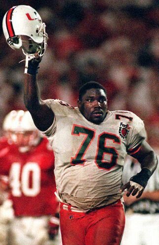 traajenn's tweet photo. Extremely blessed to receive an offer from Miami!#GoCanes @CoachJsalavea @coach_cristobal @JasonTaylor @nicksparber417 @Jake_Swall_ey @247Canes @CanesInSight @caneville305 @canes_county @IAmTDowns @BrandonHuffman @CoachJud_21 @coachmartin17 @PantherCreekFB @scoop1914 @CoachJUANN https://t.co/791CgXCcnA