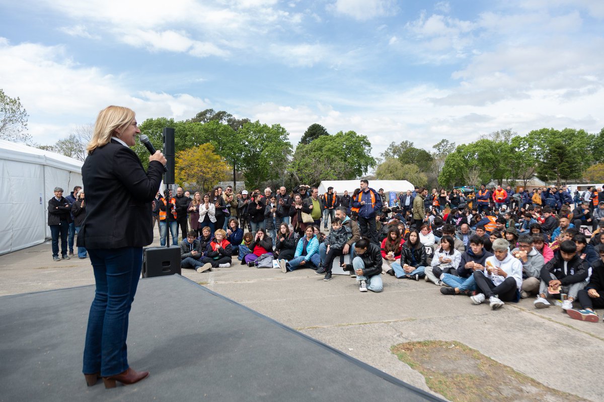 INTIargentina's tweet photo. DÍA DE LA CIENCIA Y LA TECNOLOGÍA EN EL INTI
👩‍🎓Invitamos a alumnos de escuelas secundarias y centros de formación profesional a nuestra sede del Parque Tecnológico Miguelete para presentarles las capacidades, desarrollos tecnológicos e investigaciones innovadoras que realizamos. https://t.co/emFscG8fB7