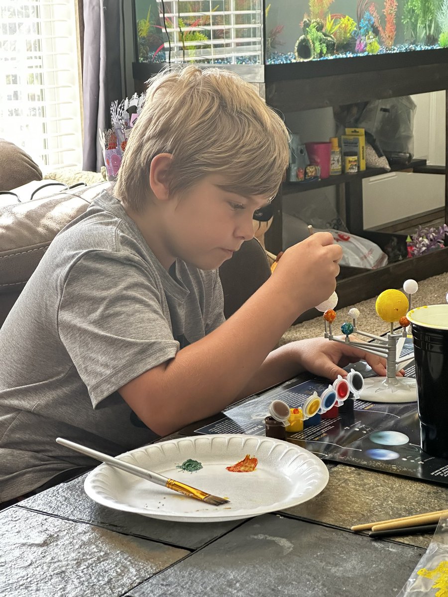 kickbackphotos's tweet photo. Was fun exploring these activities! #abacusbrands #sciencekits #virtualreality #educationaltoys #toyoftheyear #dinosaurs #crystals #volcano #solarsystem #Tryazon https://t.co/NlVtoflVoA
