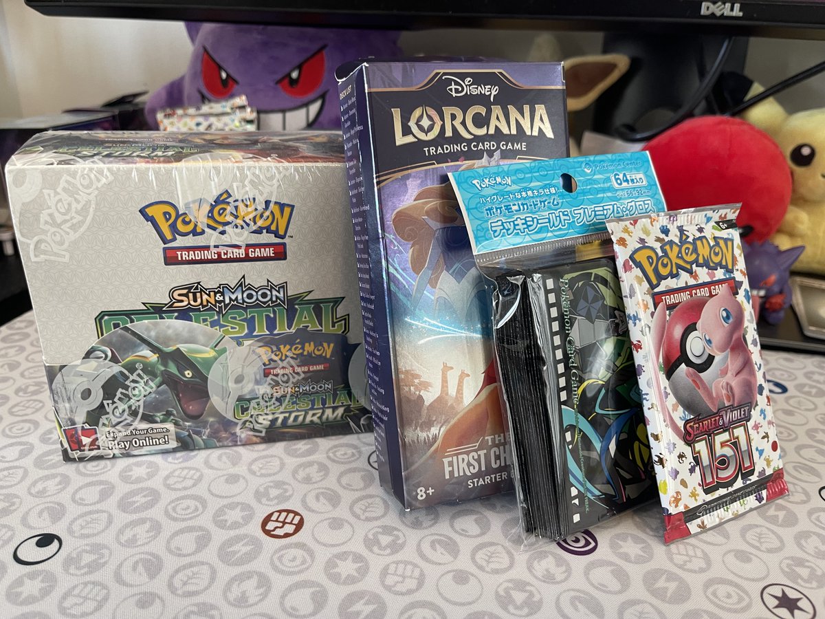 Live with some older Sun &amp; Moon / XY booster box breaks!

Today's giveaways are:
- Lorcana Starter Deck Aurora
- Pokemon Center Japan Exclusive Sleeves
- 151 Booster Pack

To enter, just retweet and like! More entries will be handed out  @ (stream link below) #PokemonTCG
👇