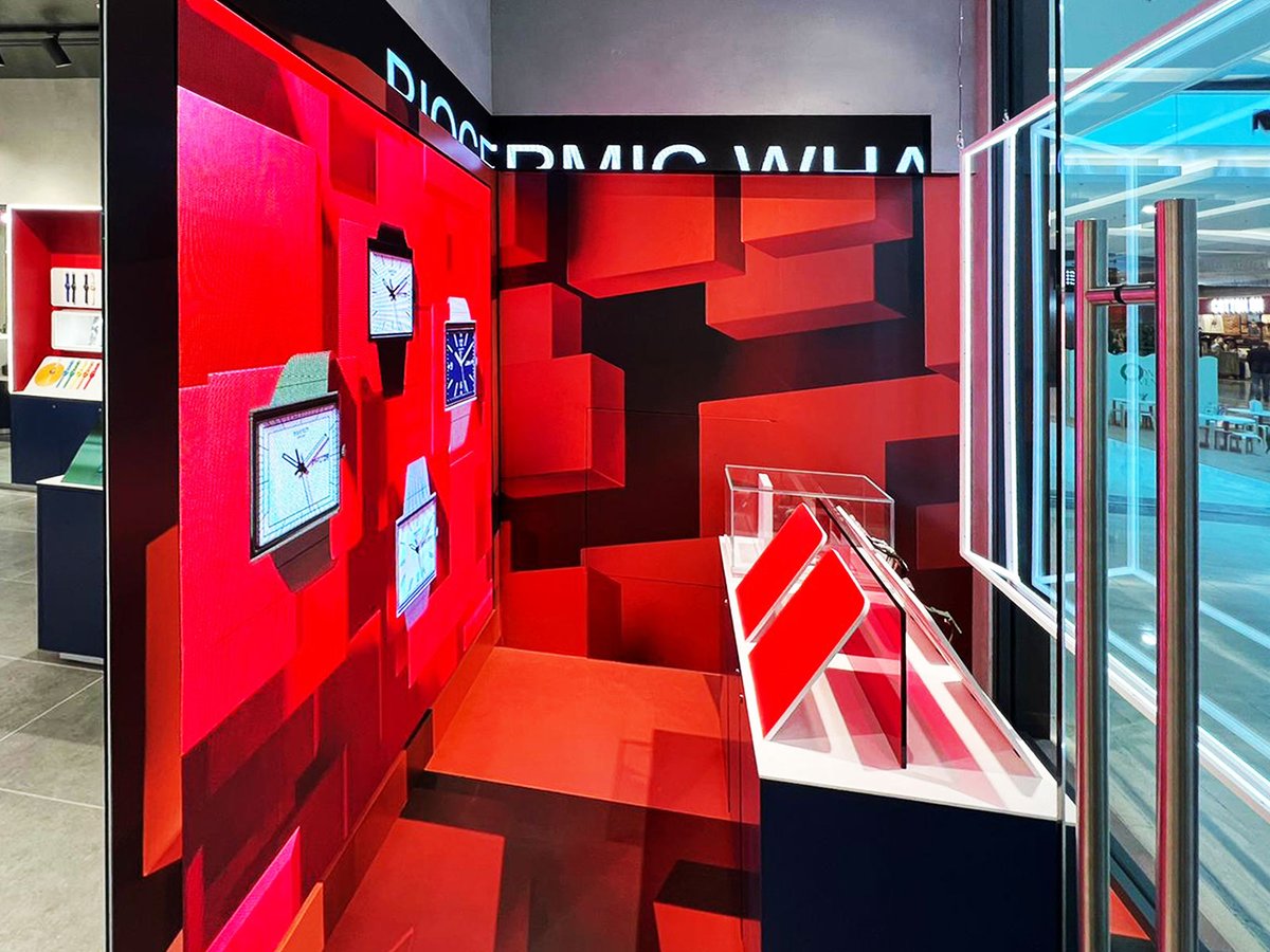 TinnoxAustralia's tweet image. Swatch Sydney is now the proud owner of some fantastic new LED displays, supplied and installed by Tinnox. We're absolutely loving the animations!👍

#ledsignage #digitalsignage #ledadvertising #shopdesign #ledvideowall