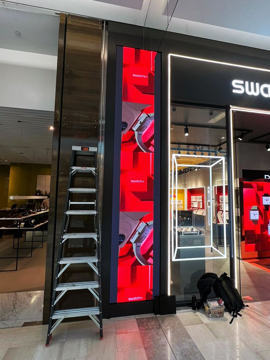 TinnoxAustralia's tweet image. Swatch Sydney is now the proud owner of some fantastic new LED displays, supplied and installed by Tinnox. We're absolutely loving the animations!👍

#ledsignage #digitalsignage #ledadvertising #shopdesign #ledvideowall