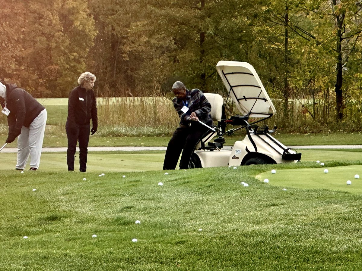 JoinTheTurn's tweet photo. It was an honor getting to treat 24 veterans to a fun day at Sandridge Golf Club today. A big thank you to our friends at Covia for putting this event on every year. #weloveourveterans #changingcourseimprovinglife #adaptivegolfers https://t.co/1JSzIOYvjl