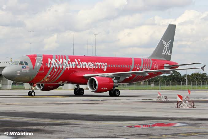RonallChersan's tweet photo. 🔥ด่วน ! สายการบิน MYAirline ของมาเลเซีย ประกาศ “หยุดการให้บริการชั่วคราว” ทั้งหมด-ทุกเที่ยวบิน มีผลทันทีวันนี้

หลังประสบปัญหาขาดเงินทุนหมุนเวียนอย่างหนักและยังบอกไม่ได้ว่าจะกลับมาบินอีกครั้ง���มื่อไหร่

⭕️ สายการบินนี้บินมาไทยด้วยทั้งสุวรรณภูมิ และดอนเมือง ใครจองไว้รีบหาทางติดต่อ https://t.co/clufEo8xXs