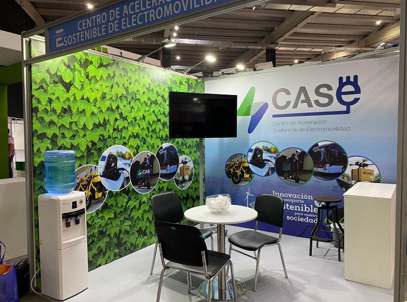 case_electromov's tweet photo. ¡Emoción en el aire! Comienza mañana un evento extraordinario que no te querrás perder: Experiencia E, una inmersión de cuatro días en el mundo de la sostenibilidad y la movilidad eléctrica. @ExperienciaE1 #electromovilidad #Energia #sustentabilidad https://t.co/YaJDN4qscf