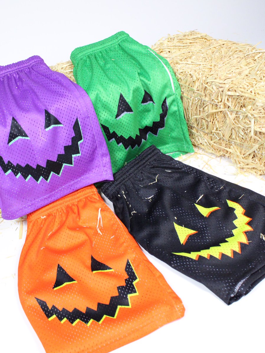 Lost Files Jack-o-Lantern shorts release tomorrow, Thursday, October 12th at 8pm ET

Bundles WILL be available!

Price: $35 (single) / $130 (bundle)