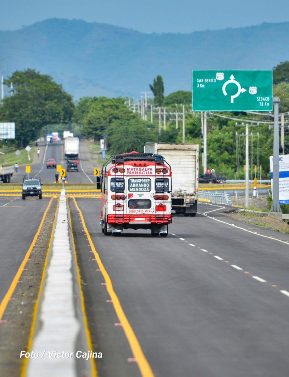 CmdtFederico's tweet photo. #Nicaragua 🇳🇮 || Miércoles 11 de Octubre, nuestro Gobierno de Reconciliación y Unidad Nacional, a través del MTI, dió por inaugurado la Ampliación y Modernización de la Carretera “Tipitapa-San Benito”, de 22 kilómetros de longitud. 

#FSLNOctubreVictorioso
#ManaguaSandinista https://t.co/F4Oza3ZSYe