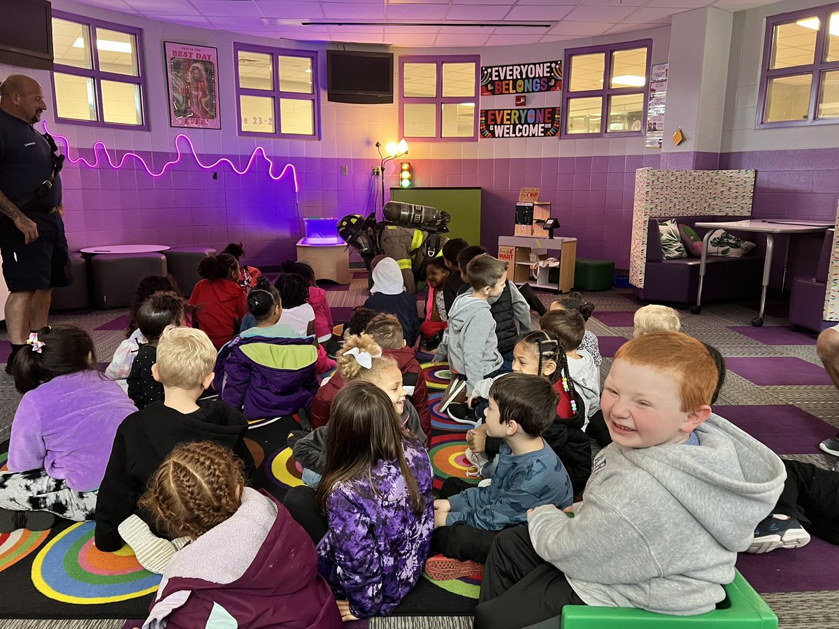 Miss Puckett tweet media