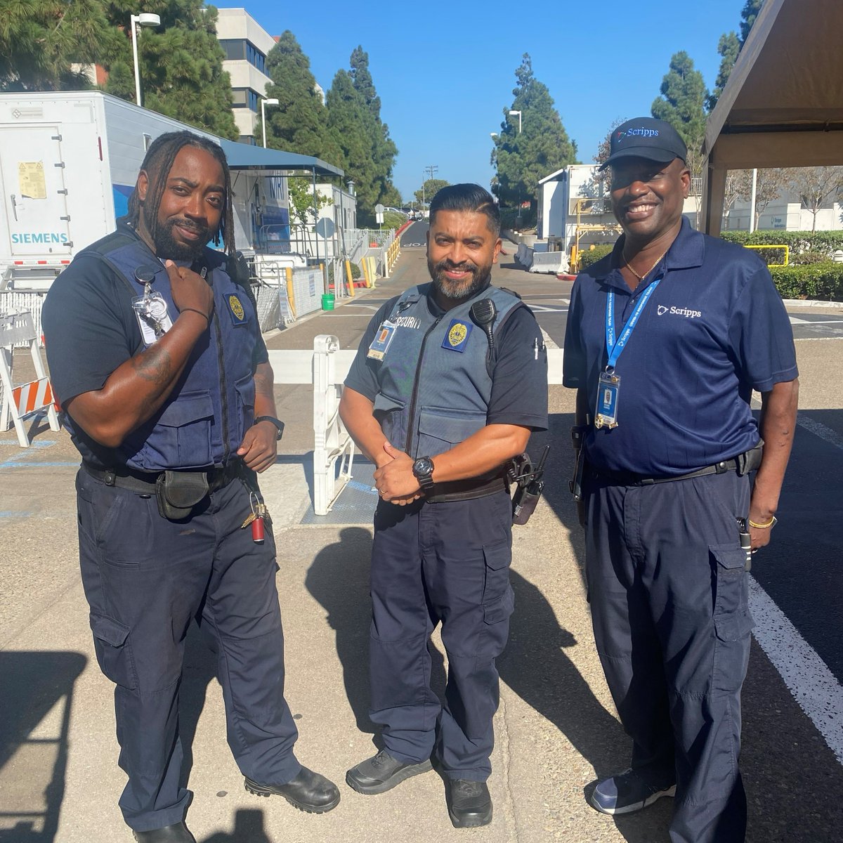ScrippsHealth's tweet photo. #HealthCareSecurityAndSafetyWeek Let's celebrate 🎉 the dedicated men and women who secure the facilities we rely upon for our health care needs. Thank you for serving and protecting our patients and staff! 💙 #LifeAtScripps https://t.co/FjdI0wfLZe