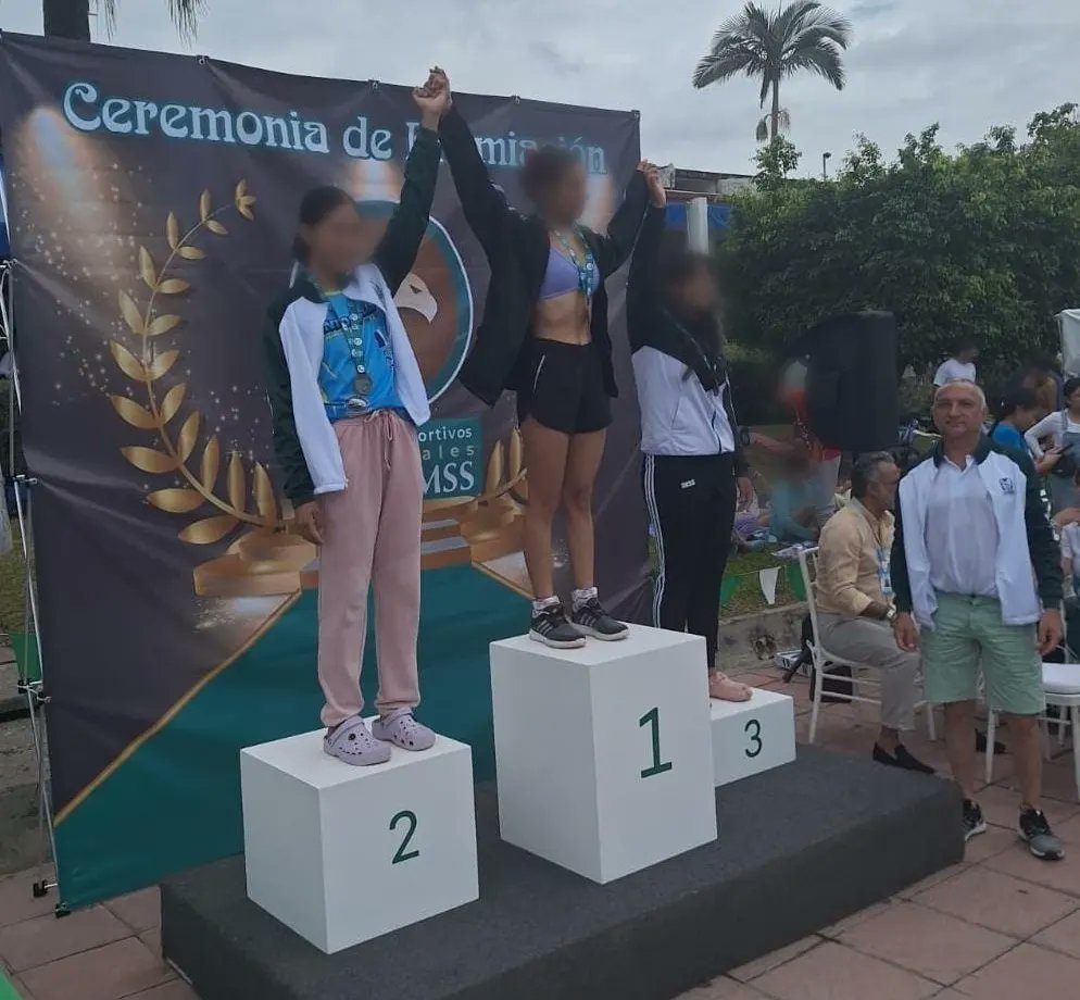 IMSSVERSUR1's tweet photo. 🟢#ODEIMSS 2023. #IMSSVeracruzSur hasta el momento suma 5 medallas de oro🥇, 2 de plata 🥈y 1 de bronce🥉en las disciplinas de volibol 🏐, natación 🏊‍♂️🏊 y Taekwondo 🥋. Las competencias continúan en Oaxtepec, Morelos.
¡Vamos chicas y chicos! https://t.co/L8WvNXcrsN