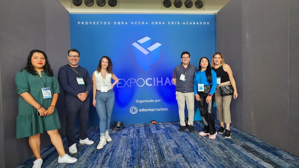 cmicgto's tweet photo. #JovenesEmpresarios @cmicgto estuvieron presentes en la Expo #CIHAC y en el evento #ObraBlanca, en #CDMX, actualizando conocimientos especializados en arquitectura, construcción, diseño y
acabados. 👏 #Enhorabuena #ElFuturoSeConstruyeHoy #ventajacompetitiva
👷🏽♀️👷🏼♂️ https://t.co/isaqAZyD0U