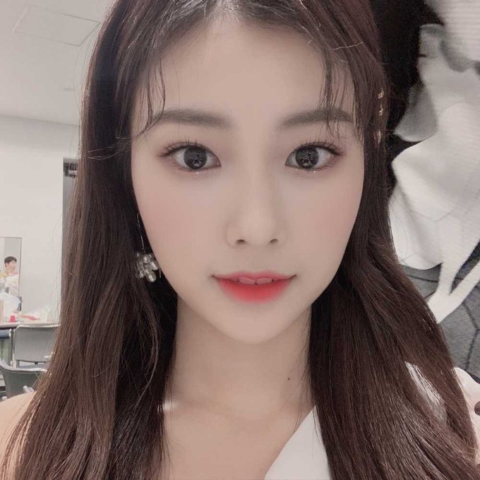 #HyeWon #혜원 [<a href="/hyemu_official/">Team Hyemdan</a>]