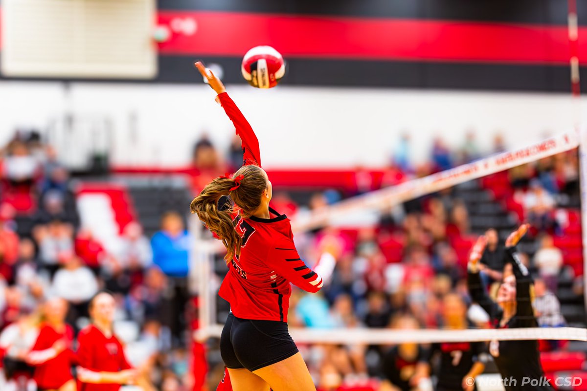T H A N K   Y O U   S E N I O R S

We celebrated our 10 amazing, hardworking and talented seniors last night!

We celebrated with a 3-0 win against Boone!

Thank you seniors and senior families!

#NPVB #GOMETS