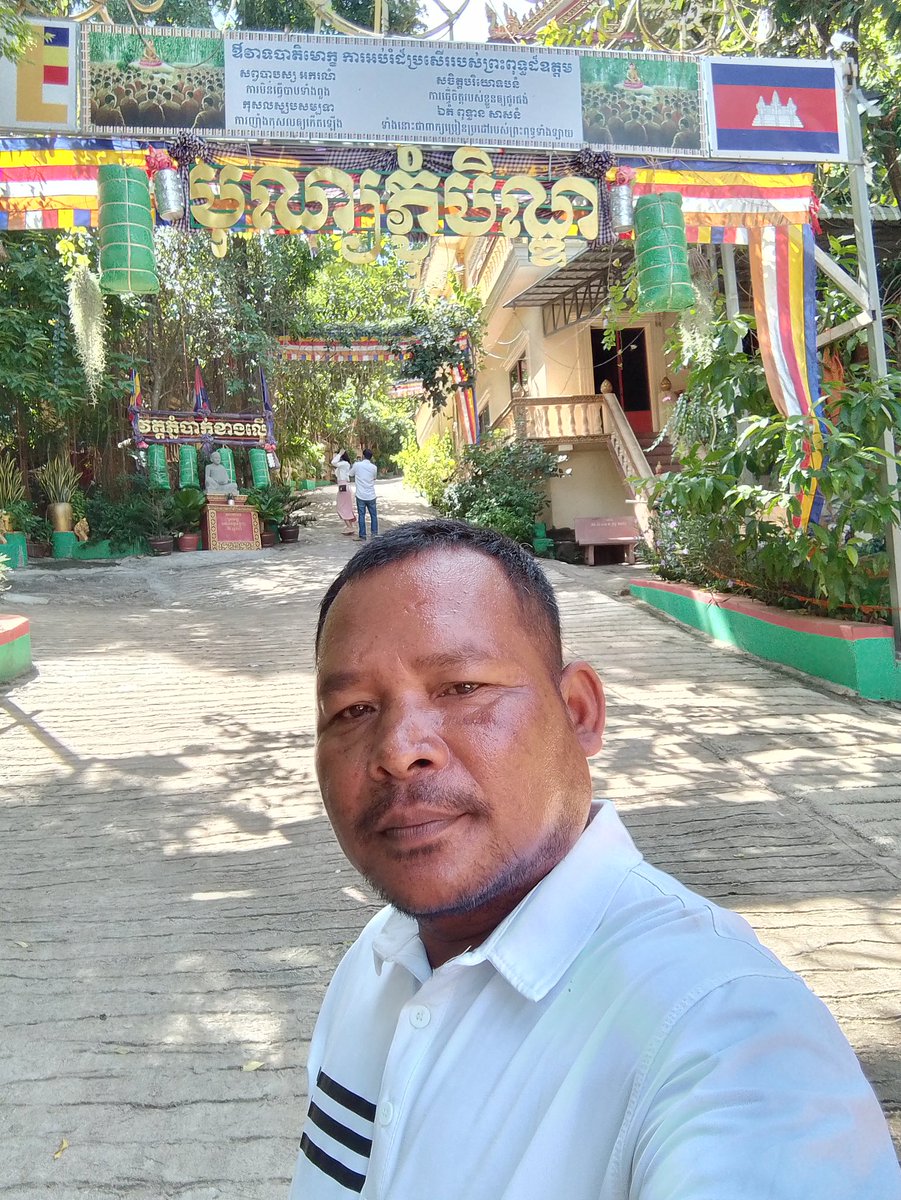 n_chamrouen's tweet photo. បានមួយវត្តហើយជូនបុណ្យទាំងអស់គ្នាផង https://t.co/GhTAZ1G9nA