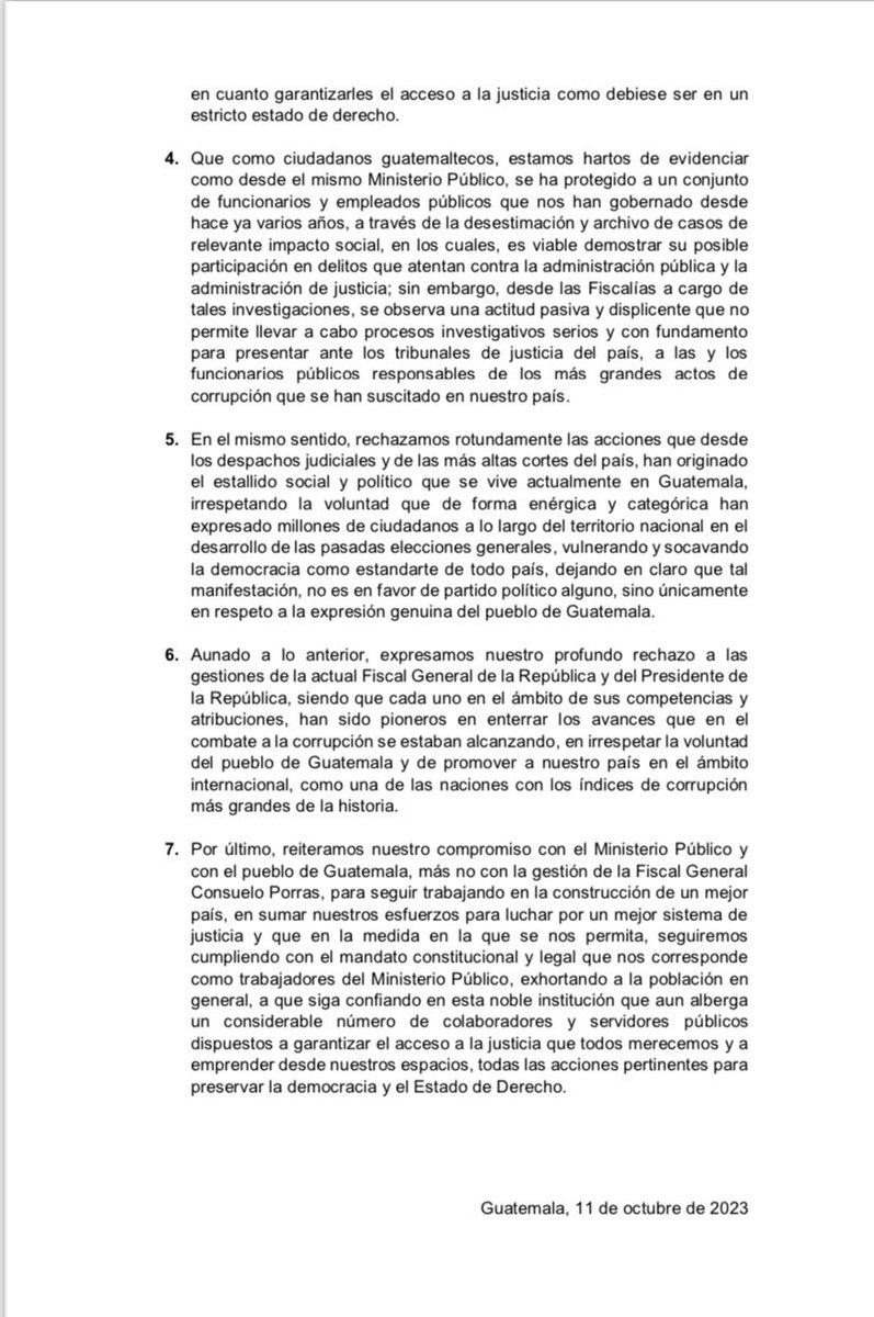PrensaComunitar's tweet photo. #Urgente 🚨Fiscales del MP  desde el anonimato emiten un comunicado y piden renuncia de la fiscal general del MP, María Consuelo Porras. 

Fiscales piden la renuncia del presidente Giammattei y los fiscales de la FECI y otros vinculados al golpe de Estado. 📢

#ParoNacionaIndefinido