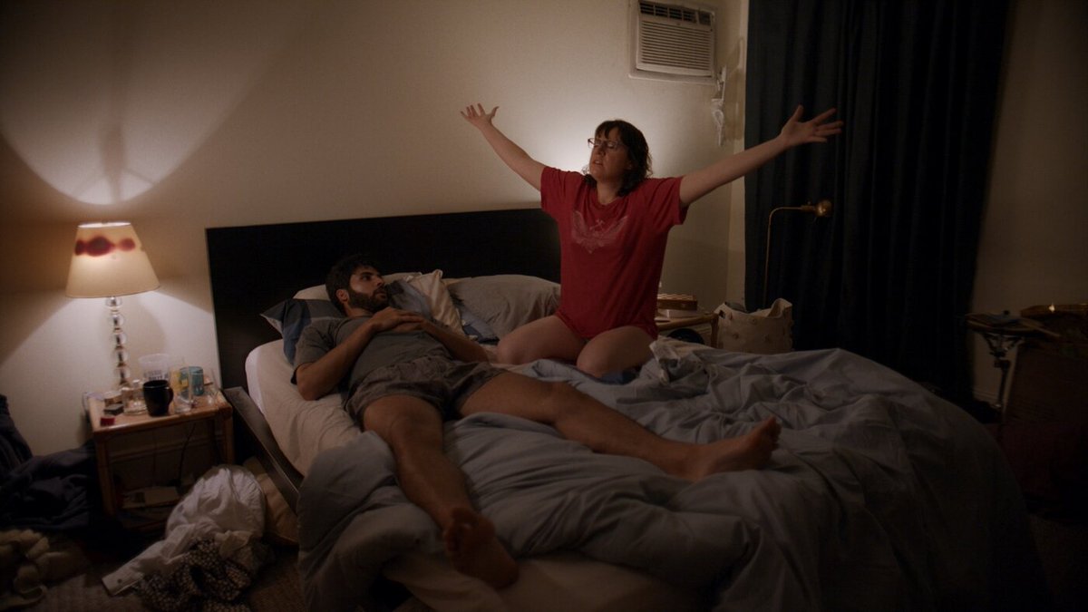 🎥🔥 "El sentimiento de que el momento para hacer algo ya pasó" <a href="/BlackCanvas_FCC/">Black Canvas FCC</a>

Ann es una treintañera que practica relaciones sadomasoquistas y tiene distintas dinámicas de poder en el trabajo y familia. Se siente cada vez más extraña en su propia vida

📅Viernes 13 - 20:00h