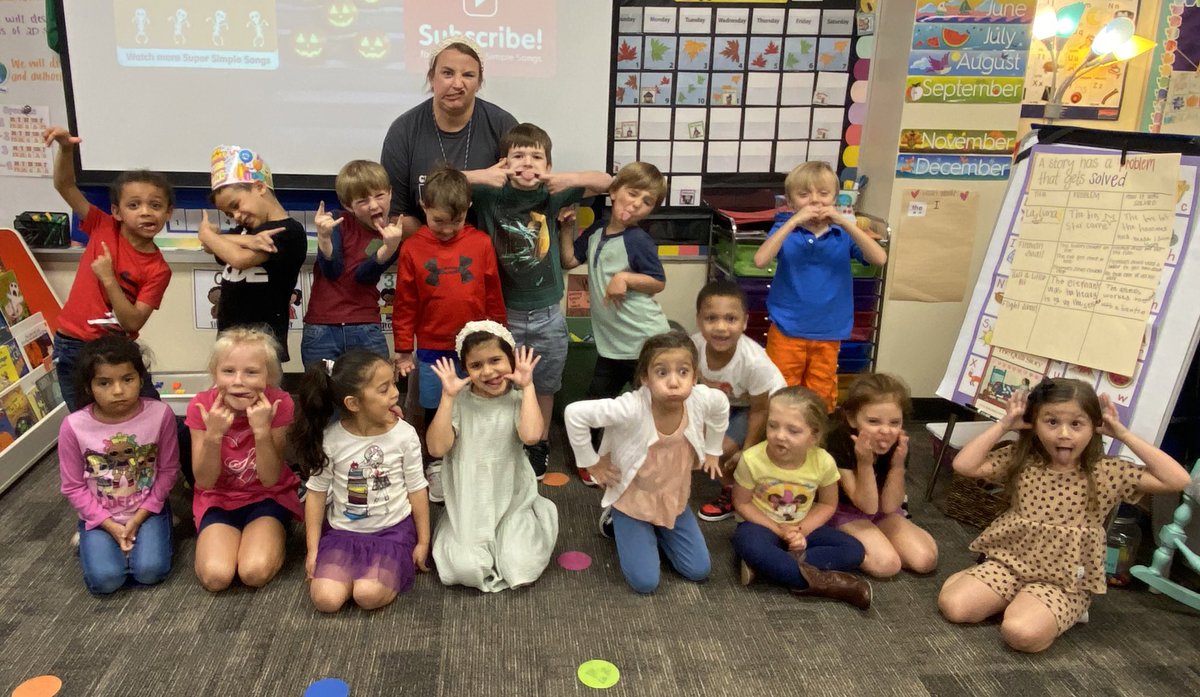 One of our friends is moving to GERMANY soon! So today we had to take a few fun photos while we still can ❤️☺️