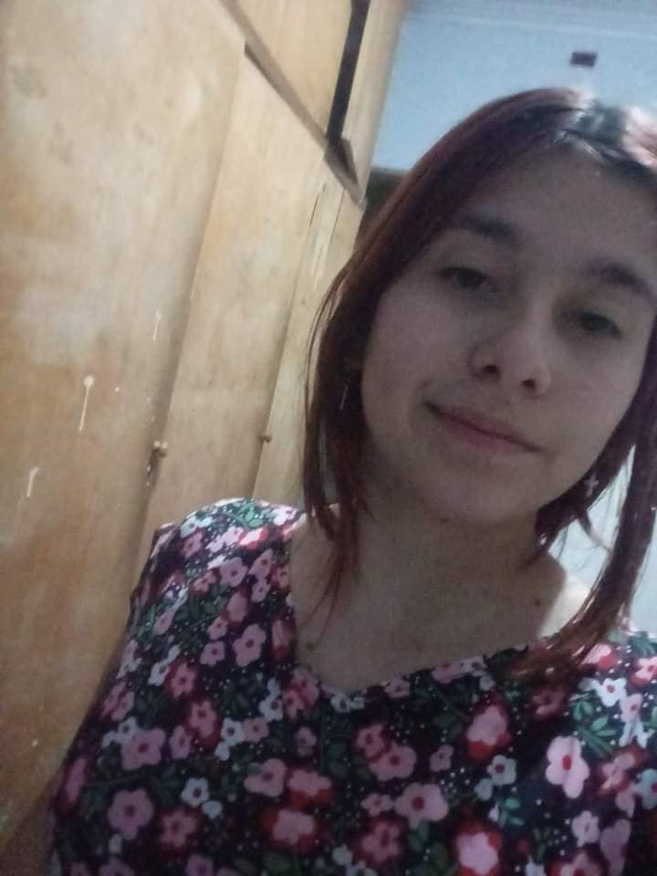desaparecidaorg's tweet photo. #URGENTE BÚSQUEDA TIEMPO REAL #LAPLATA
Luana Acuña tiene 15 años, desapareció el 5/10 en La Plata, #BuenosAires. Salió de su casa para ir a la escuela a la que nunca llegó. Vestía buzo negro letras rosa, pantalón jean, zapatillas rosa y mochila fucsia. Avisar ☎ 2214201623 o 911 https://t.co/EutV58bCbl
