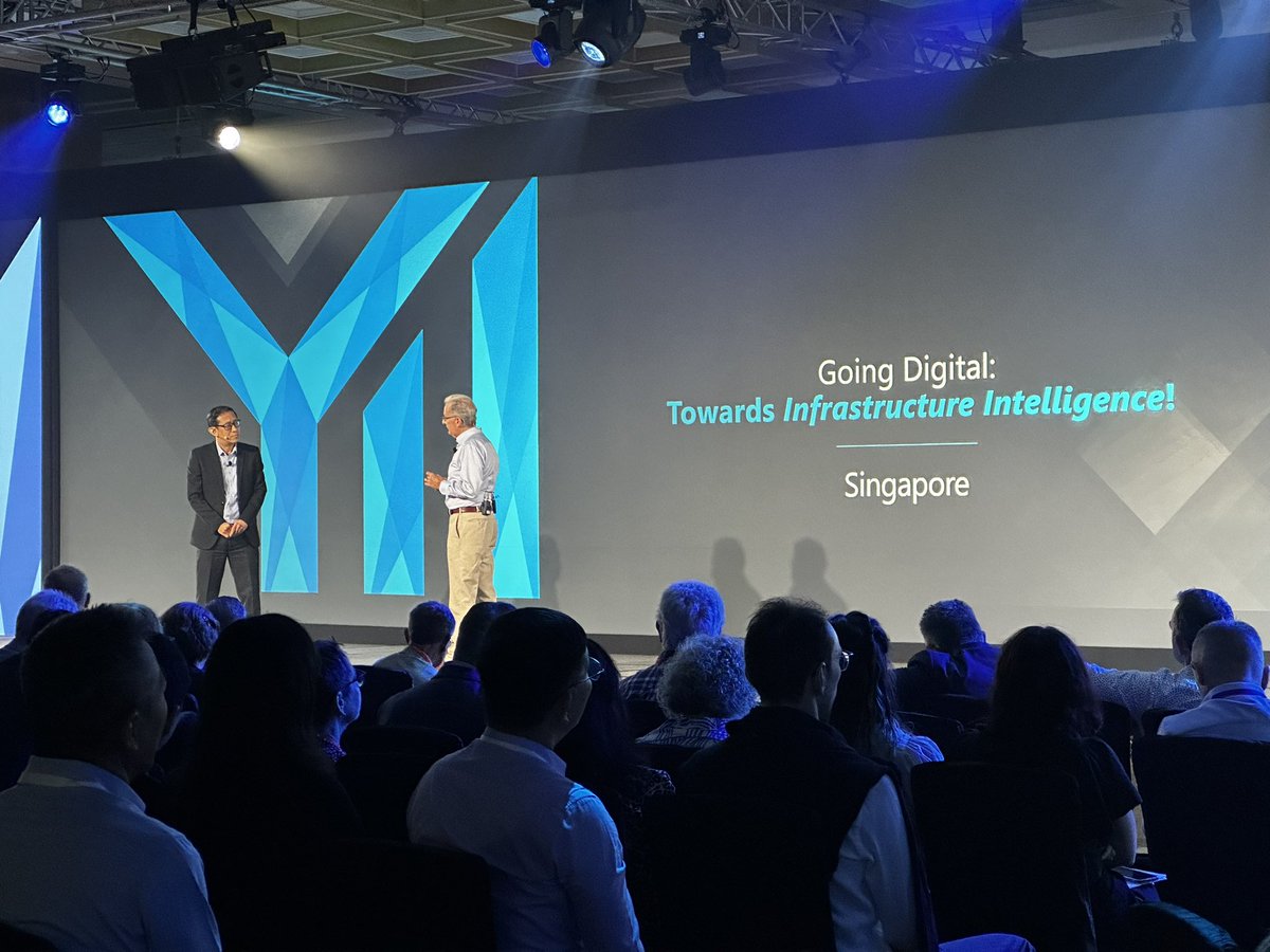 Robert Mankowski tweet media