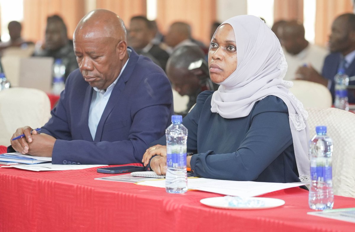 Day TWO of the <a href="/AfyaHpss/">HPSS Tuimarishe Afya</a> Closing workshop is progress.

We are live on YouTube youtube.com/live/FPWK6GraX…

<a href="/SwissDevCoop/">Swiss Development and Cooperation</a> 
<a href="/SwissTPH/">Swiss TPH</a>