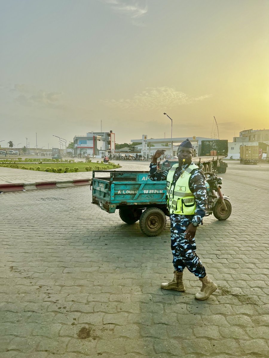 ScorpiRov's tweet photo. Some random clicks while traveling in Lome, Togo
#people #africa #togo #lome #shotoniphone #iphonephotography https://t.co/phRUxqEwJ0