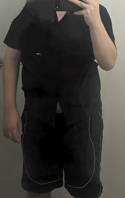 I took some more photos today, so enjoy of my butt and a bit of my belly in I'll fitting clothes.  (1/3)<a href="/tag/myxanniversary"class="tags"><span>#myxanniversary</span></a>