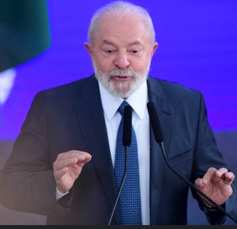 SRivoltril's tweet photo. Muito prazer,meu nome é Luiz Inácio Lula da Silva,sou PRESIDENTE do Brasil,mas pode me chamar de prefeito de Sorocaba ❗ https://t.co/YgbGfnUomu