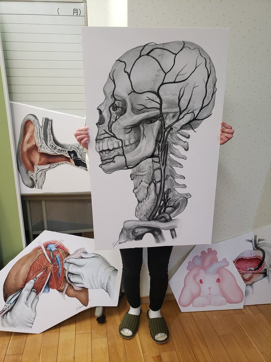 キラリトギンザで展示した巨大パネルは、高さ2m.幅1.8m。

でかすぎて持って帰れなかったんですが、運営さんがご厚意で、切って送ってくれました。

切ってもでかいですが。