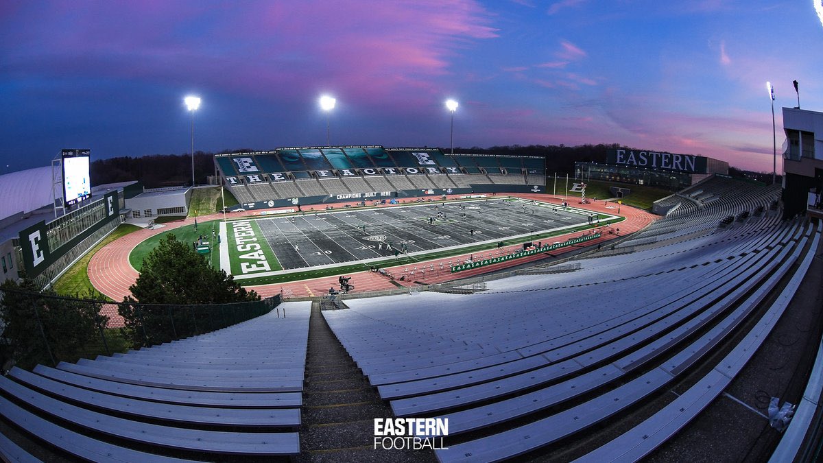 After a great conversation with <a href="/Coach_Creighton/">Chris Creighton</a> I am blessed to receive an offer from Eastern Michigan University!! 
<a href="/EMUFB/">Eastern Michigan Football</a> 
<a href="/ThomasMinnick7/">Thomas Minnick</a> 
<a href="/JuCoFootballACE/">JuCo Football Forer</a>