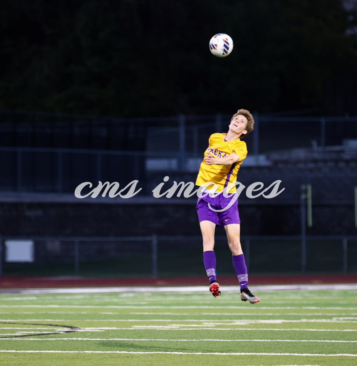 ChrisSchmitz168's tweet photo. “Cat Might”
In a C4D2 @MSHSAAOrg soccer preview the Eureka Wildcats defeat the Cadets from CBC 1-0 tonight on the campus off 109! @EHSActivityDir @Eureka_Strong @EurekaSoccerB @CBCHighSchool @cbccadets @CBC_Soccer @PrepSportsSTL @scoreboardguy @myleaderpaper @EHS_hub #STLprep⚽️ https://t.co/KGYIWBPKN2