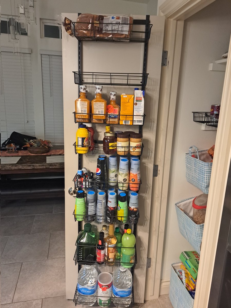 n_burgin's tweet photo. Hubby bought me an over the door organizer for my pantry on Prime big deal days🥰 Can't beat $29.99!!
@amazon https://t.co/PWQHg0QAb7