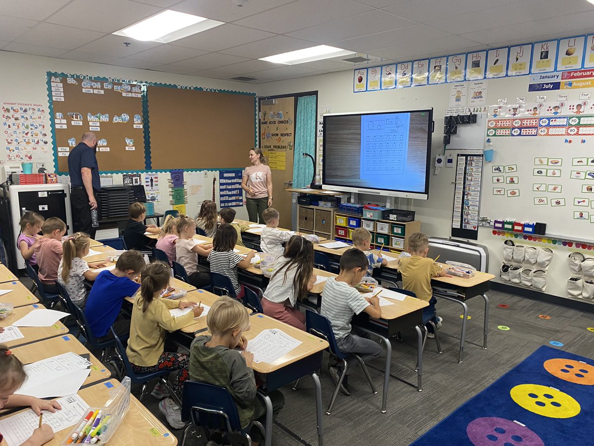 gcc_jsample's tweet image. Day 49- Started my Superintendent’s Fall Tours at EPIC today. I really enjoyed spending time in some of the most outstanding classrooms in the region. Dr. Kosch and the EPIC team are educating students at a high level. Great job! #gcclevelup #proudgccsupt #elevateourimpact