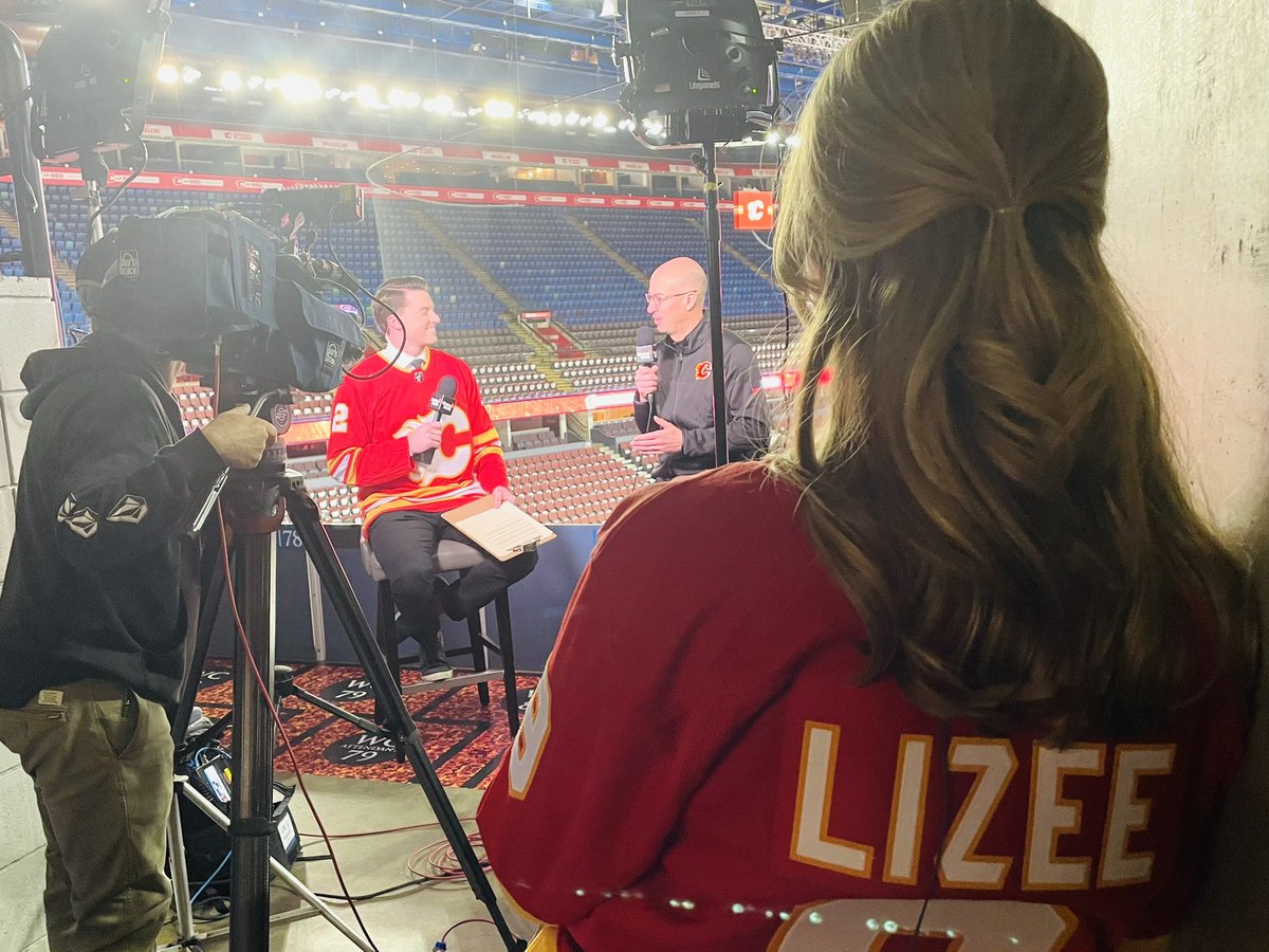 GlobalCalgary's tweet photo. Global News live on location from the Scotiabank Saddledome with a behind the scenes look and all of the Game Day excitement for the @NHLFlames Home Opener. #WeAreCalgary #GoFlamesGo 🔥 https://t.co/t1LOgzoTm8