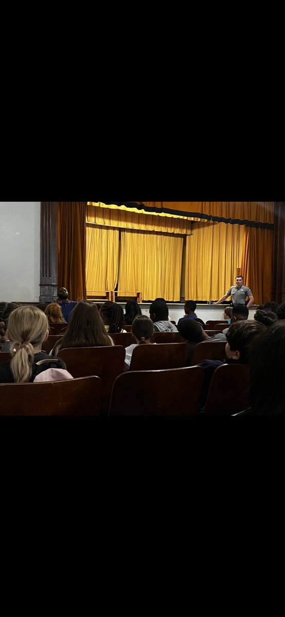 MHPTroopJ's tweet photo. @MHPTroopJ had a wonderful time at Perry Central Middle School talking to the students about the power of our choices and how they affect everything and everyone. https://t.co/8Z2PjGHLzu