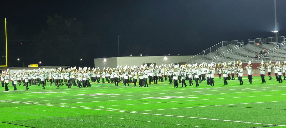 pmillernelson's tweet photo. Marching Band Showcase was a spectacular display of the musical talent and skill throughout our region. All the bands were terrific, especially our Dow High and Midland High bands! Jefferson and Northeast middle schools opened the event, and they sounded great. @MidlandPS https://t.co/qwdJ7JT1XS